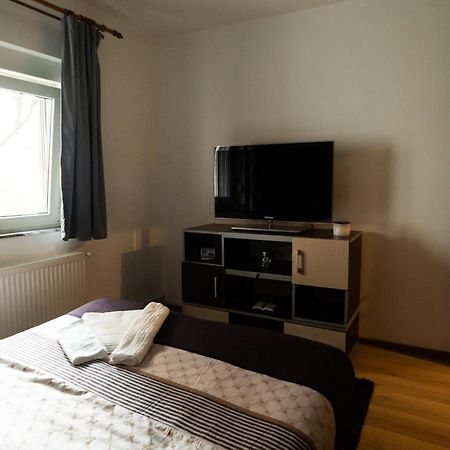 Apartament Dacul Хунедоара Экстерьер фото